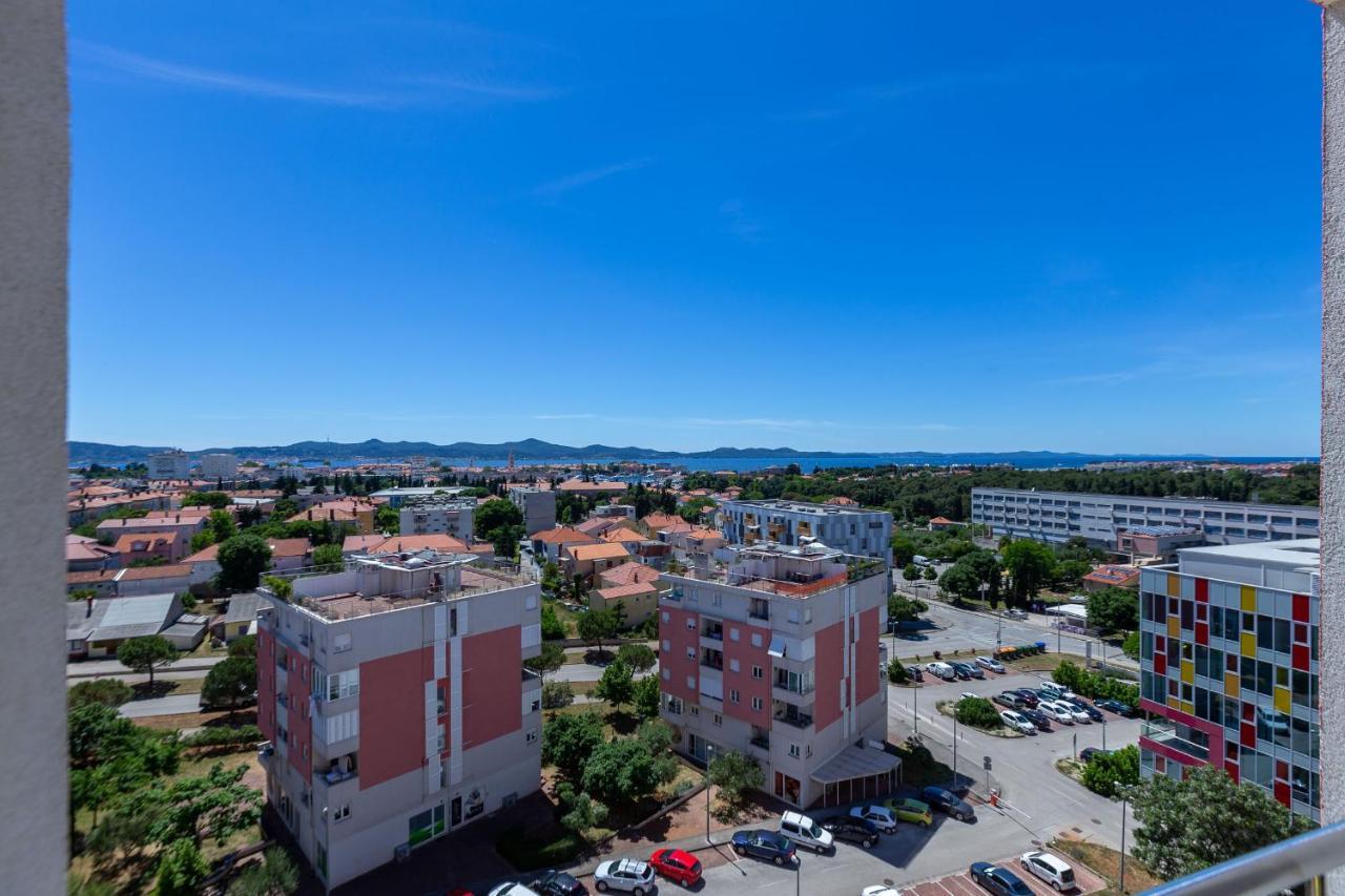 Jadran With Balcony And Parking Garage Apartment