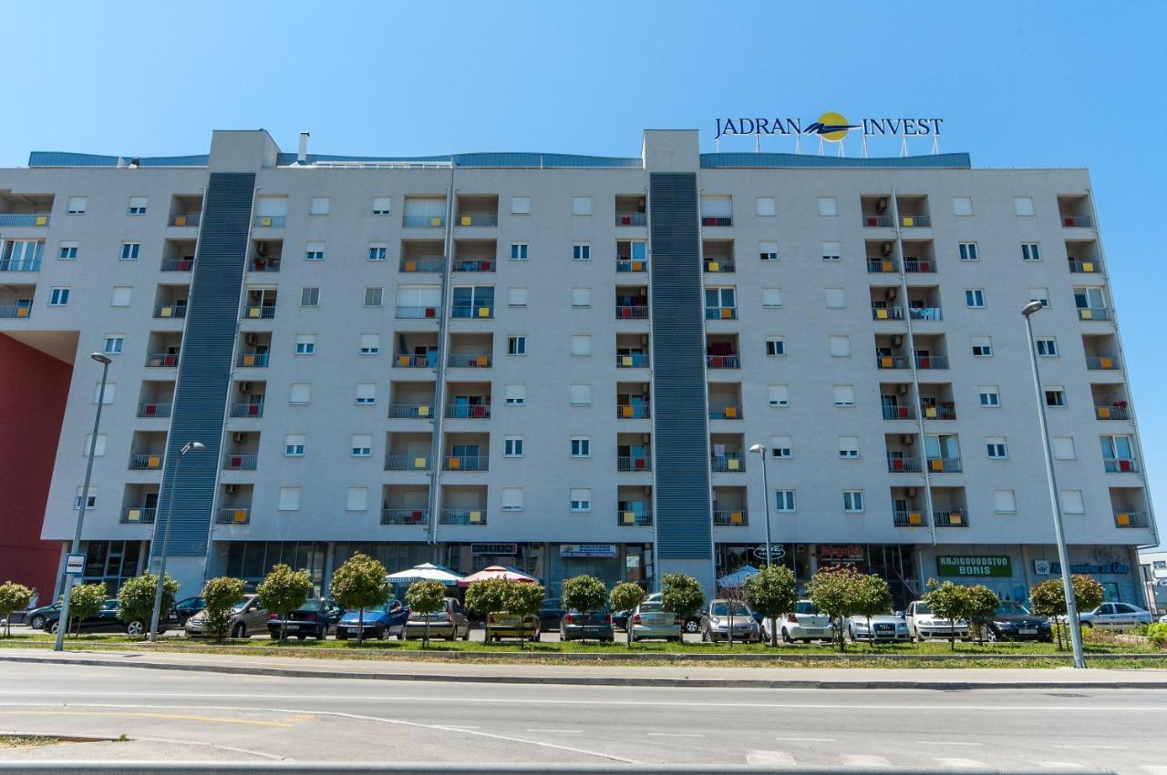 Apartment Jadran With Balcony And Parking Garage