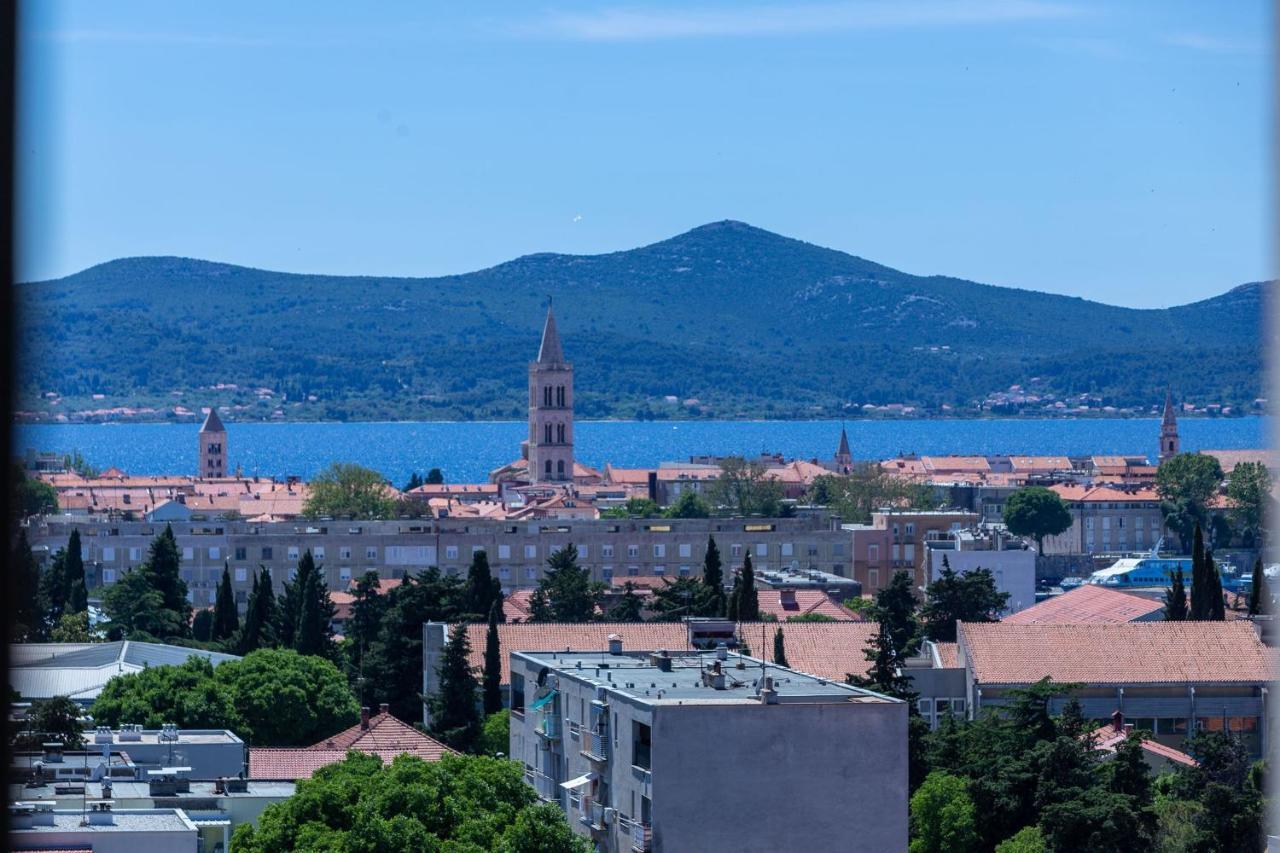 Jadran With Balcony And Parking Garage Lägenhet Zadar